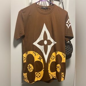 Fashion shirts (2) bundle